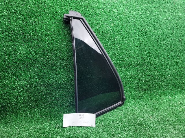 bontott SUZUKI SX4 S-Cross Bal hátsó Fixüveg (Ajtóban)