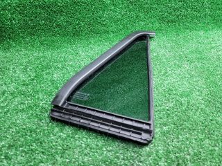 bontott SUZUKI SX4 S-Cross Bal hátsó Fixüveg (Ajtóban)