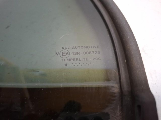 bontott SUZUKI SX4 S-Cross Bal hátsó Fixüveg (Ajtóban)