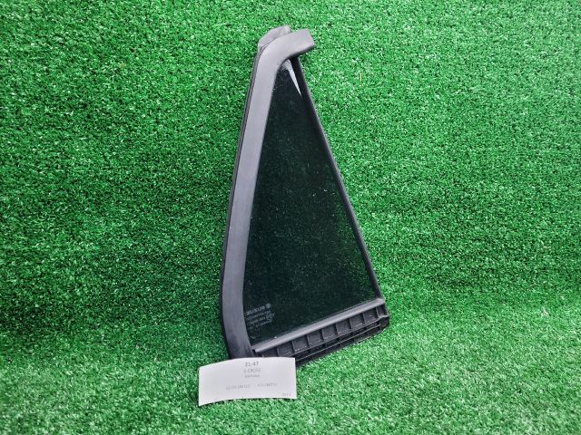 bontott SUZUKI SX4 S-Cross Bal hátsó Fixüveg (Ajtóban)