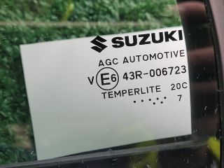 bontott SUZUKI SX4 S-Cross Bal hátsó Fixüveg (Ajtóban)