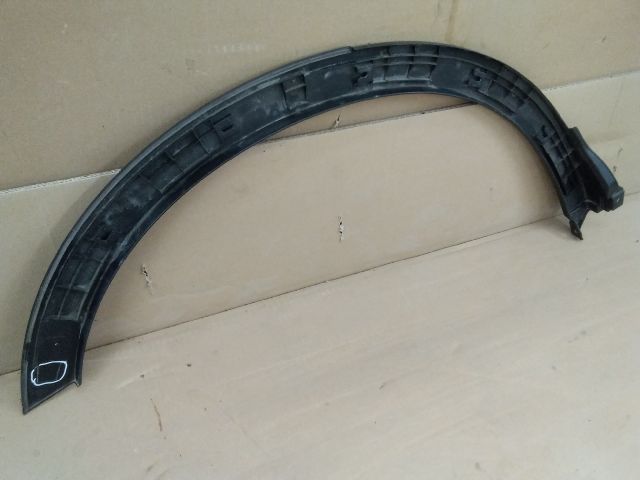 bontott SUZUKI SX4 S-Cross Bal hátsó Sárvédő Díszléc