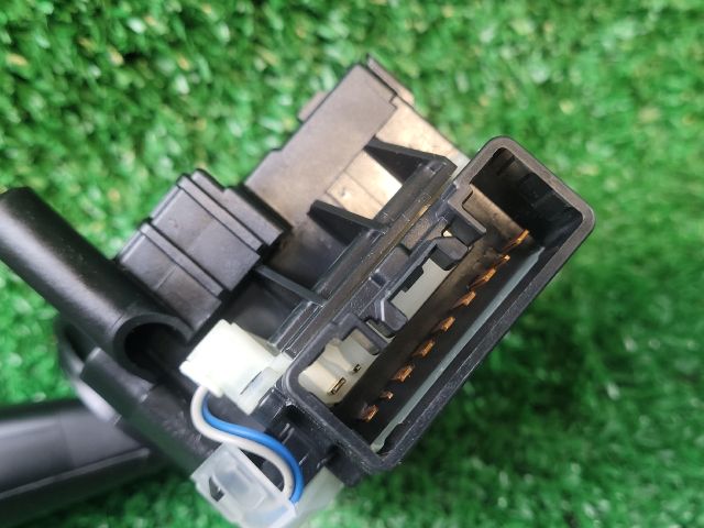 bontott SUZUKI SX4 S-Cross Bal Kormánykapcsoló Irányjelző