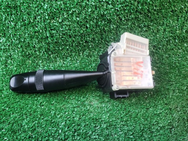 bontott SUZUKI SX4 S-Cross Bal Kormánykapcsoló Irányjelző