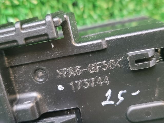 bontott SUZUKI SX4 S-Cross Bal Kormánykapcsoló Irányjelző