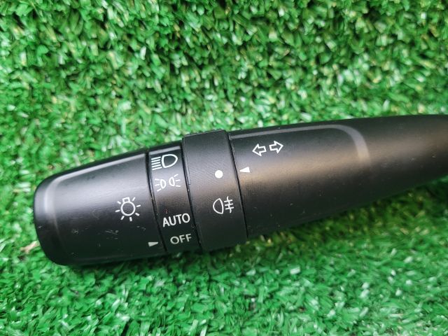 bontott SUZUKI SX4 S-Cross Bal Kormánykapcsoló Irányjelző