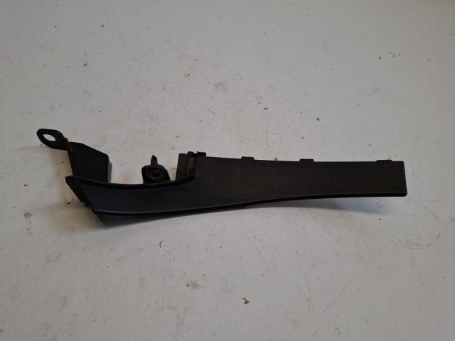 bontott SUZUKI SX4 S-Cross Bal Levélrács Záróvég