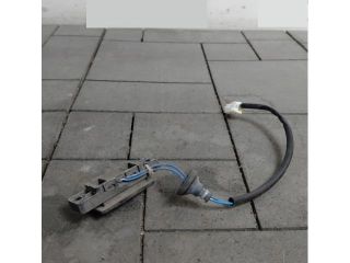 bontott SUZUKI SX4 S-Cross Csomagtér Nyitó Kar / Gomb