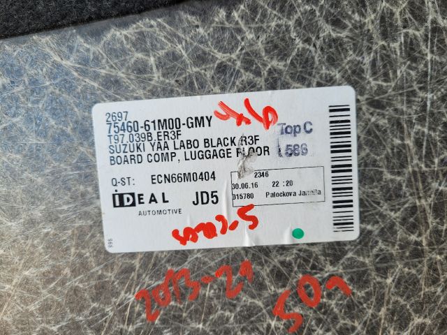 bontott SUZUKI SX4 S-Cross Csomagtér Tálca