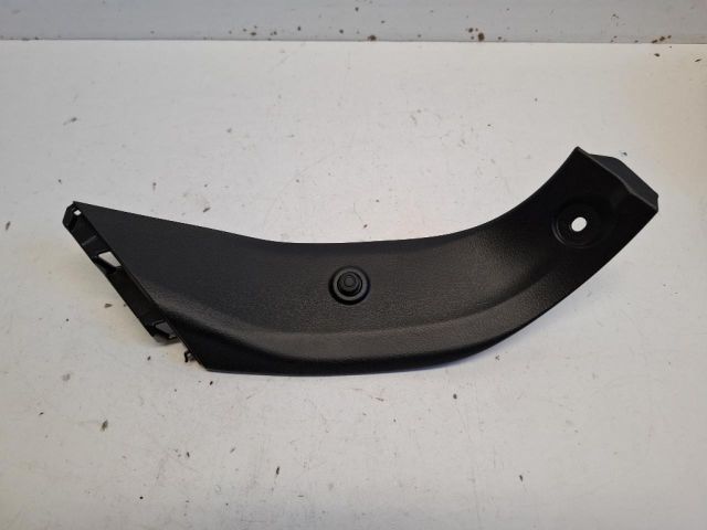 bontott SUZUKI SX4 S-Cross Csomagtérajtó Kárpit