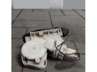 bontott SUZUKI SX4 S-Cross Csomagtérajtó Zárszerkezet