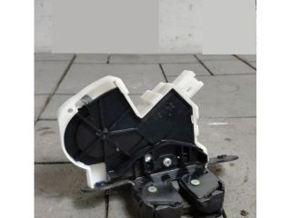 bontott SUZUKI SX4 S-Cross Csomagtérajtó Zárszerkezet