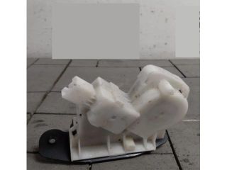 bontott SUZUKI SX4 S-Cross Csomagtérajtó Zárszerkezet