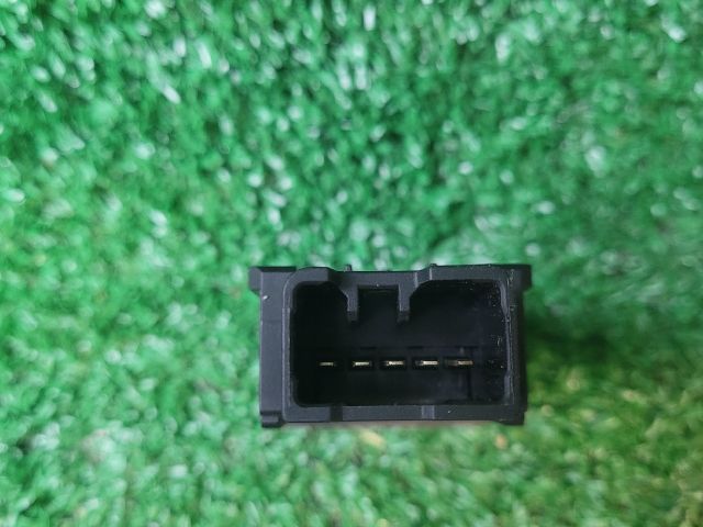 bontott SUZUKI SX4 S-Cross Első Ködfényszóró Kapcsoló