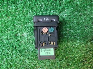 bontott SUZUKI SX4 S-Cross Első Ködfényszóró Kapcsoló