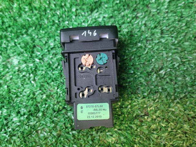 bontott SUZUKI SX4 S-Cross Első Ködfényszóró Kapcsoló