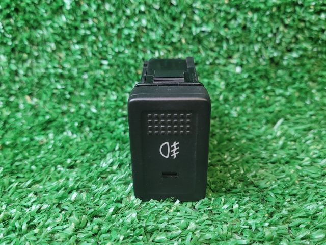 bontott SUZUKI SX4 S-Cross Első Ködfényszóró Kapcsoló