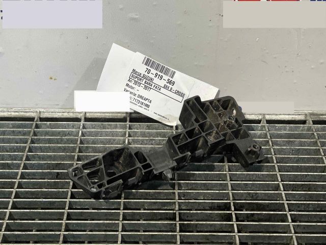 bontott SUZUKI SX4 S-Cross Első Lökhárító Tartó Felső