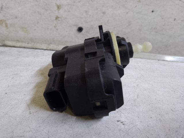 bontott SUZUKI SX4 S-Cross Fényszórómagasság Állító Motor (Pozíciófüggetlen)