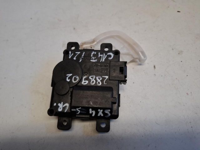 bontott SUZUKI SX4 S-Cross Fűtés Állító Motor