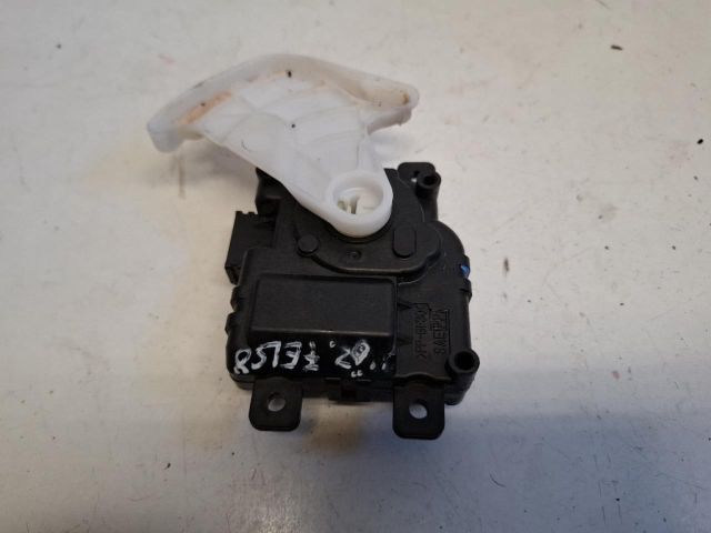 bontott SUZUKI SX4 S-Cross Fűtés Állító Motor