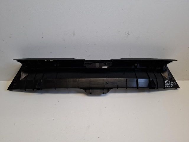 bontott SUZUKI SX4 S-Cross Hátfal Burkolat