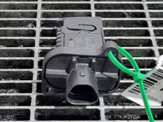 bontott SUZUKI SX4 S-Cross II Légtömegmérő