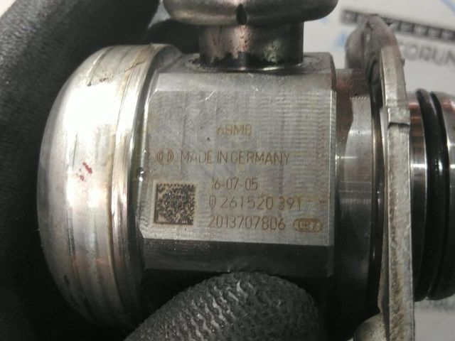 bontott SUZUKI SX4 S-Cross II Nagynyomású Szivattyú