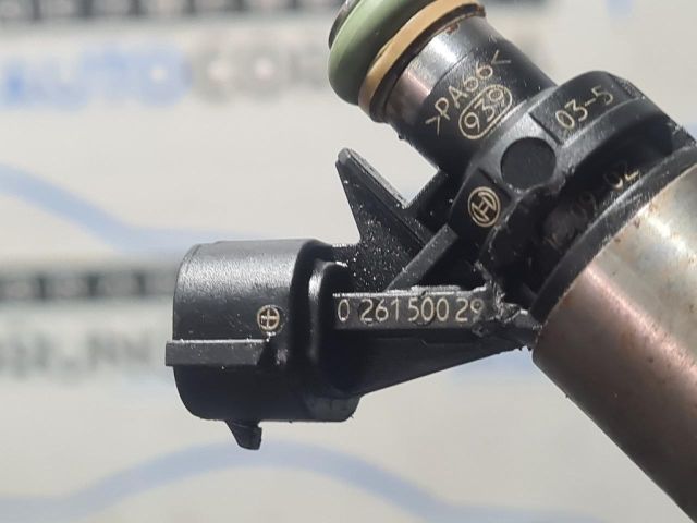 bontott SUZUKI SX4 S-Cross II Porlasztó (1 db)