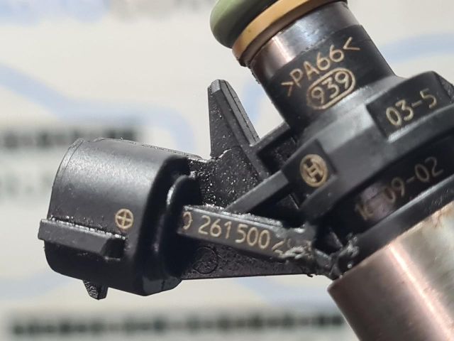 bontott SUZUKI SX4 S-Cross II Porlasztó (1 db)