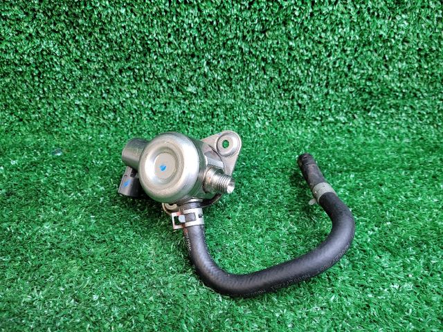 bontott SUZUKI SX4 S-Cross II Nagynyomású Szivattyú