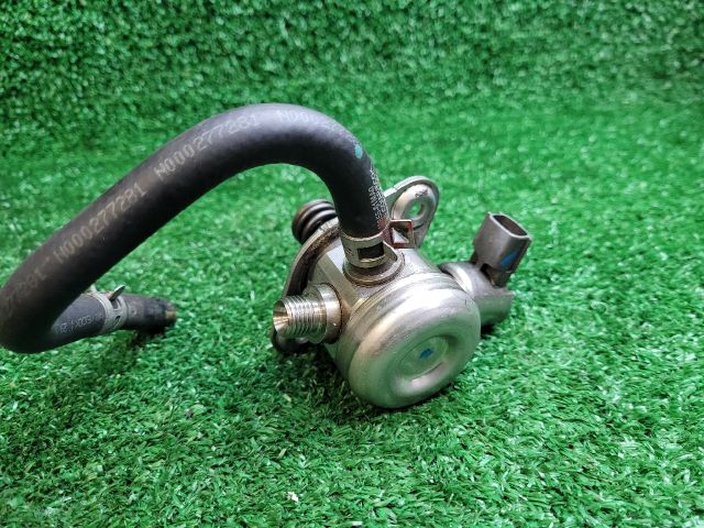 bontott SUZUKI SX4 S-Cross II Nagynyomású Szivattyú