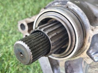 bontott SUZUKI SX4 S-Cross II Osztómű