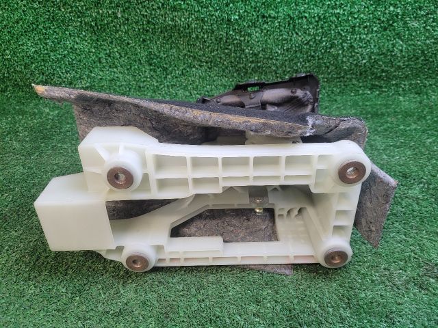 bontott SUZUKI SX4 S-Cross II Váltó Kulissza