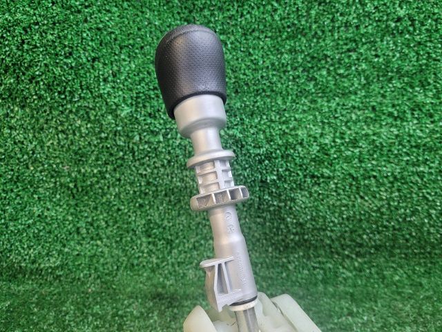 bontott SUZUKI SX4 S-Cross II Váltó Kulissza