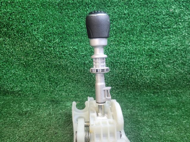 bontott SUZUKI SX4 S-Cross II Váltó Kulissza