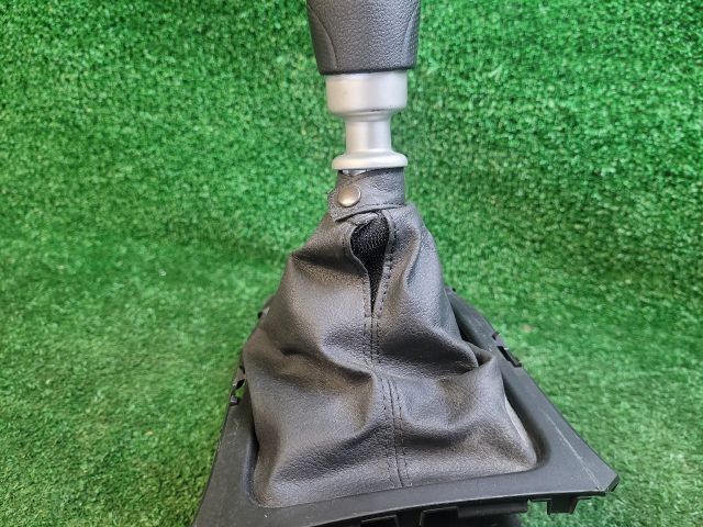 bontott SUZUKI SX4 S-Cross II Váltó Kulissza