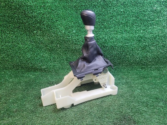 bontott SUZUKI SX4 S-Cross II Váltó Kulissza