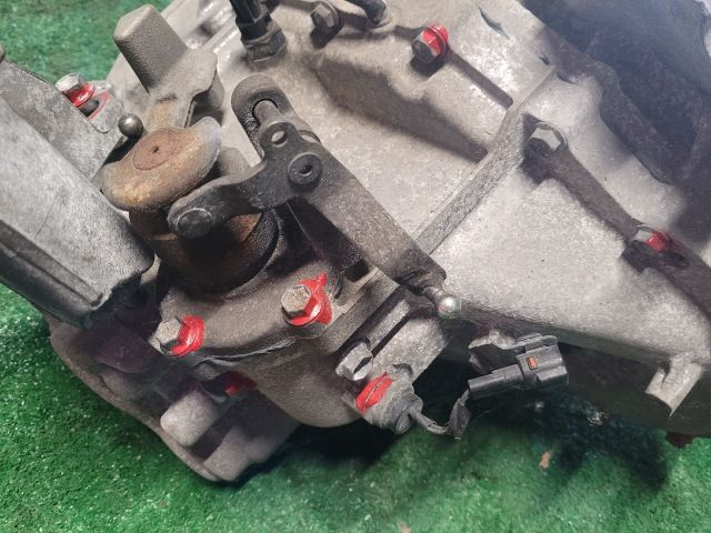 bontott SUZUKI SX4 S-Cross II Váltó (Mechanikus)