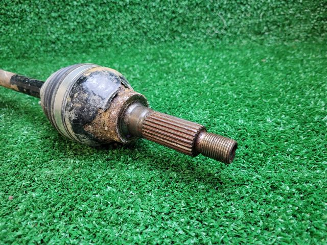 bontott SUZUKI SX4 S-Cross II Bal hátsó Féltengely