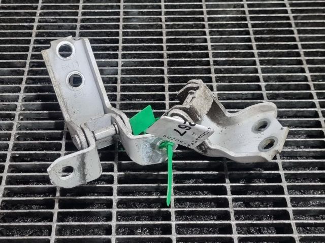 bontott SUZUKI SX4 S-Cross II Ajtó Zsanér (Pozíciófüggetlen)