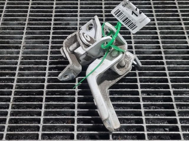 bontott SUZUKI SX4 S-Cross II Ajtó Zsanér (Pozíciófüggetlen)