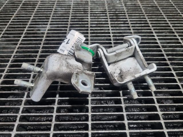 bontott SUZUKI SX4 S-Cross II Ajtó Zsanér (Pozíciófüggetlen)