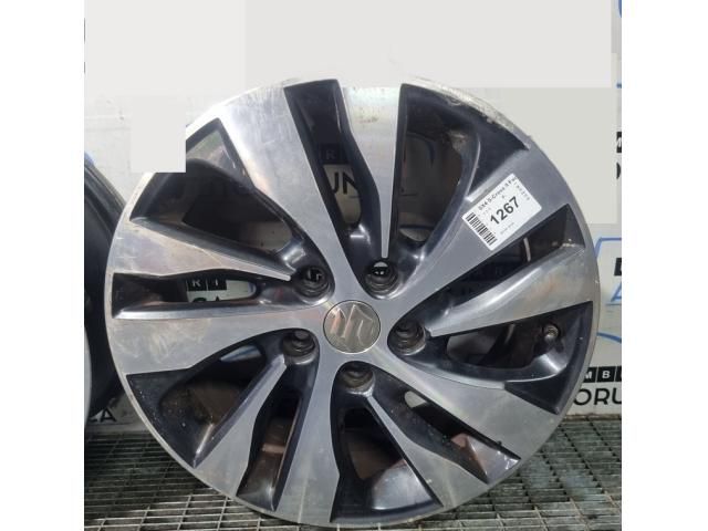 bontott SUZUKI SX4 S-Cross II Alufelni Szett