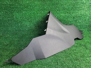 bontott SUZUKI SX4 S-Cross II Bal Alsó Műszerfal Burkolat