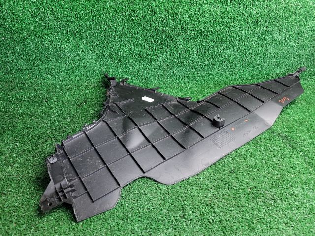 bontott SUZUKI SX4 S-Cross II Bal Alsó Műszerfal Burkolat