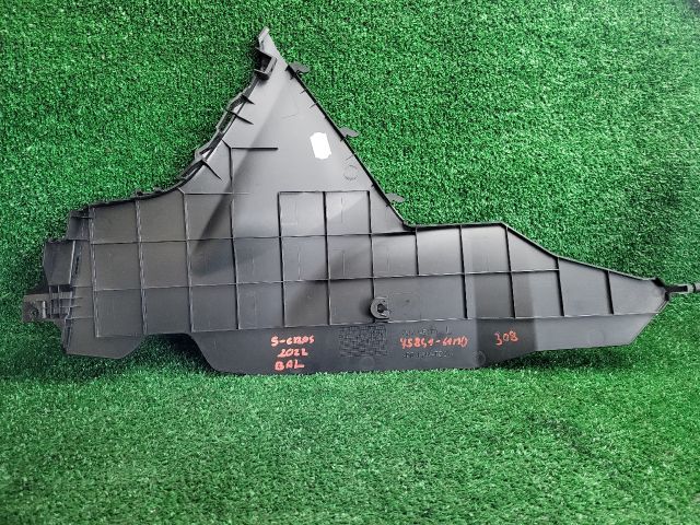 bontott SUZUKI SX4 S-Cross II Bal Alsó Műszerfal Burkolat