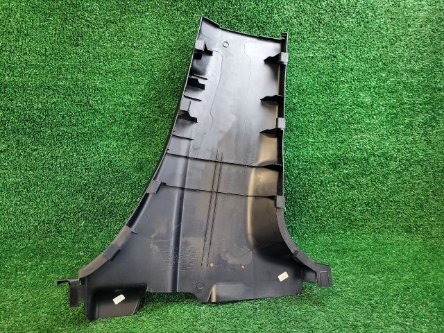 bontott SUZUKI SX4 S-Cross II Bal B Oszlop Burkolat