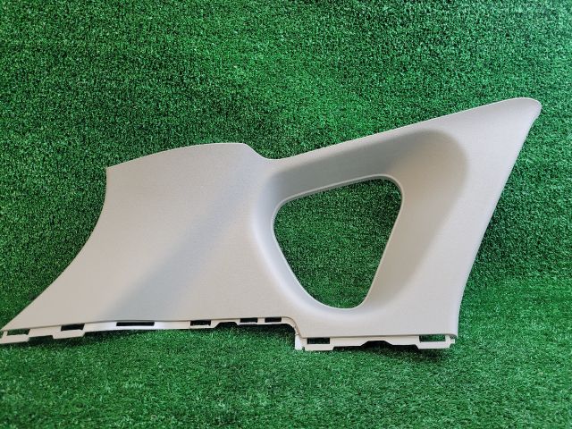 bontott SUZUKI SX4 S-Cross II Bal C Oszlop Burkolat