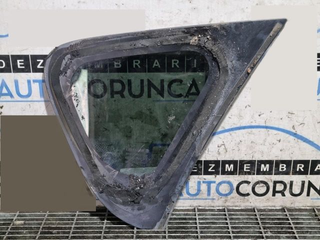 bontott SUZUKI SX4 S-Cross II Bal C Oszlop Oldalablak Üveg